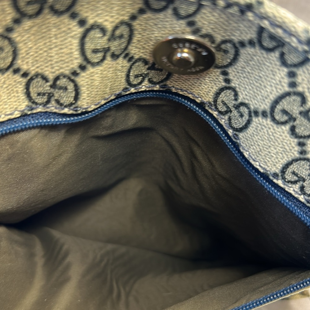 Gucci vintage (1970s?) clutch in excellent condition for its age - Picture 12 of 15